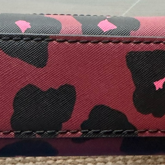 Marc Jacobs Pink and Black Leopard Crossbody Bag - Picture 4 of 8